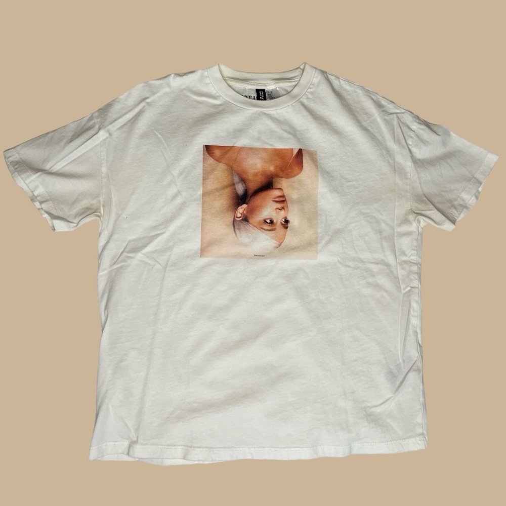 Ariana Grande Sweetener Album Cover Graphic Short Sleeve Shirt Cream Size XS